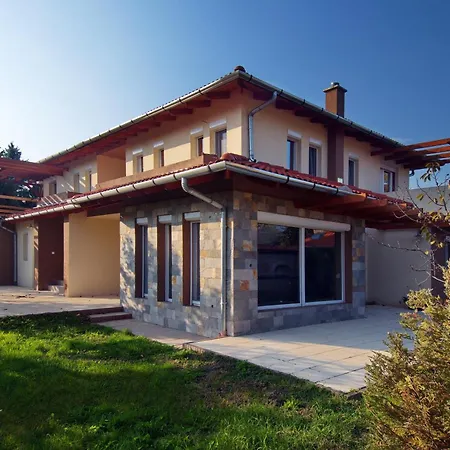 Butik Apartmanhaz * Fonyod